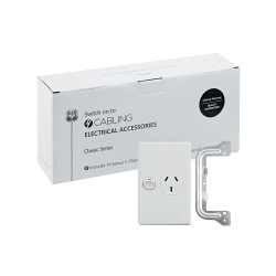 4C | Classic Single Power Point 250V 10A - Vertical - 10 Pack With 10 Free C-Clips 040.000.0018.10PACK