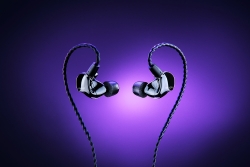 Razer Moray-Ergonomic In-ear Monitor For All-day Streaming-FRML Packaging RZ12-04450100-R3M1