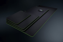 Razer Gigantus V2 - Soft Gaming Mouse Mat 3XL - Frml Packaging RZ02-03330500-R3M1