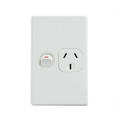 4C | Elegant Single Power Point 250V 10A | Vertical 040.0.0095
