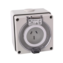 4C | Socket Outlet 3Flat Pin IP66 250V 15A 040.000.0142