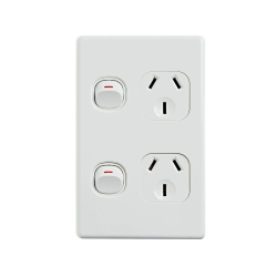 4C | Elegant Double Power Point 250V 10A | Vertical 040.0.0099