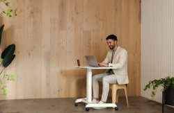 Karter (Cbroaml) Roamer Mobile Workstation Height Adjustable, 80CM X 56CM Work Surface CBROAML