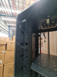 4Cabling 45RU 800 X 800 Premium Server Cabinet | Nsw Department Of Education Approved 002.016.4588