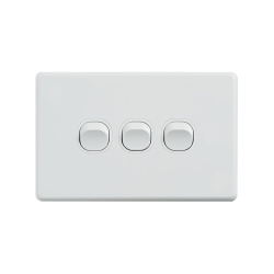 4C | Classic 3 Gang Switch 250V 16AX | Horizontal 040.000.0291