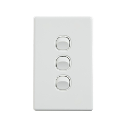 4C | Elegant Wall Switch 3 Gang 250V 16A | Vertical 040.0.0087