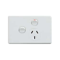 4C | Classic Single Power Point 250V 10A with 16AX Extra Switch - Horizontal 040.000.0309