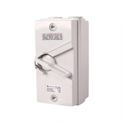 4C Weatherproof Isolator Four Pole 440V  35A IP66 (040.000.0251)