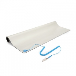 STARTECH.COM 24X27.5IN BEIGE DESKTOP ANTI-STATIC MAT - ANTI STATIC DESK MAT 2 YR M3013