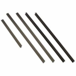 NetShelter Sx 42U/48U Baying Trim Kit Bl AR7600