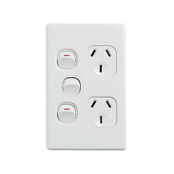 4C | Elegant Double Power Point 250V 10A With Extra Switch | Vertical 040.0.0101