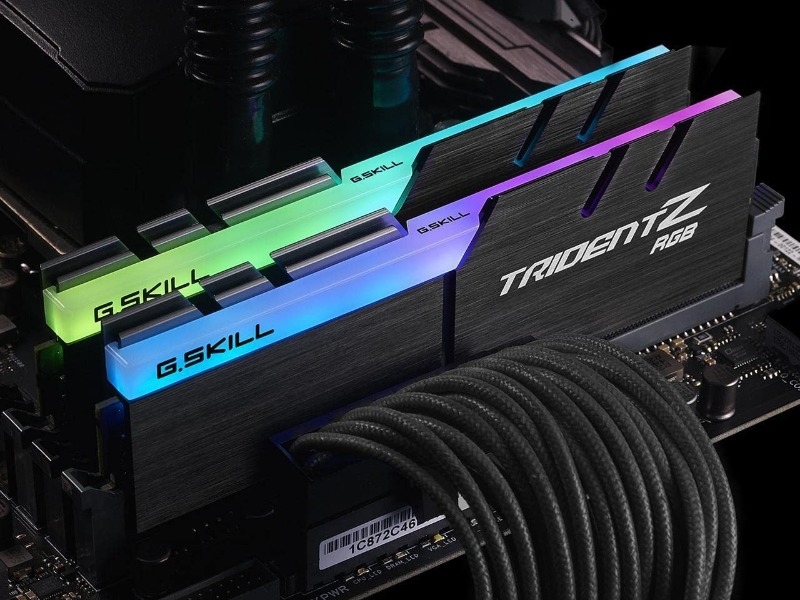 32GB (2x16GB) Trident Z RGB (For AMD) DDR4-3200 CL16